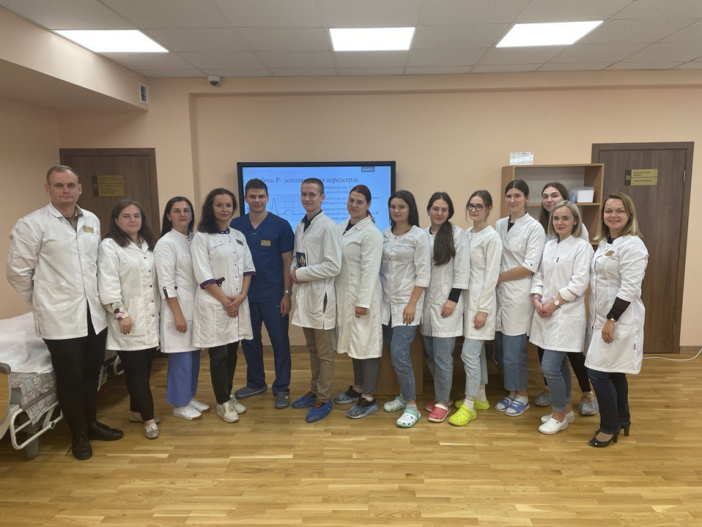 Засідання СНГ на тему «ЕКГ-діагностика порушень провідності серця» з врученням нагород