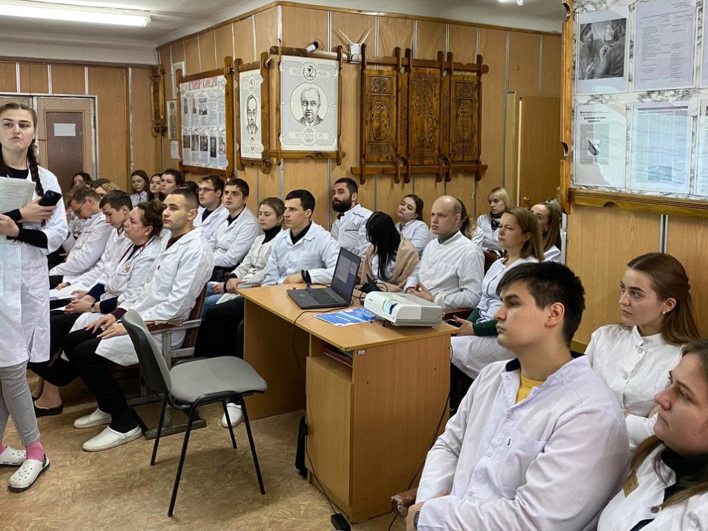 Клініко-патологоанатомічна конференція на кафедрі внутрішньої медицини №1