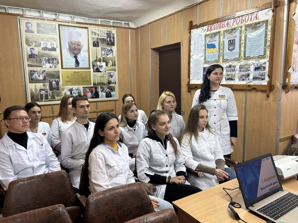 Студенти обговорювали проблемні питання поширеності імунних захворювань 